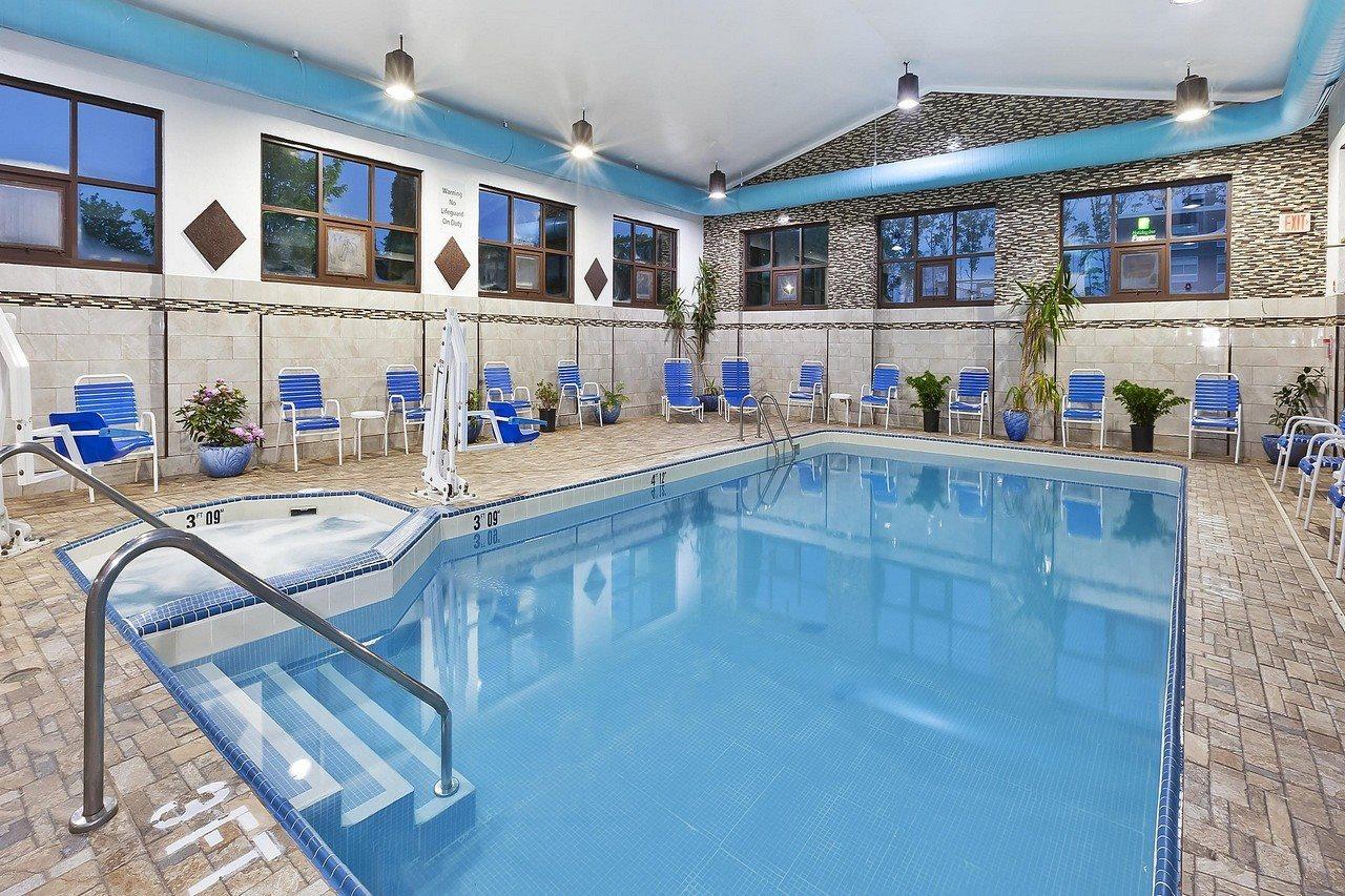 Candlewood Suites Grand Rapids Airport By Ihg Cascade Εξωτερικό φωτογραφία