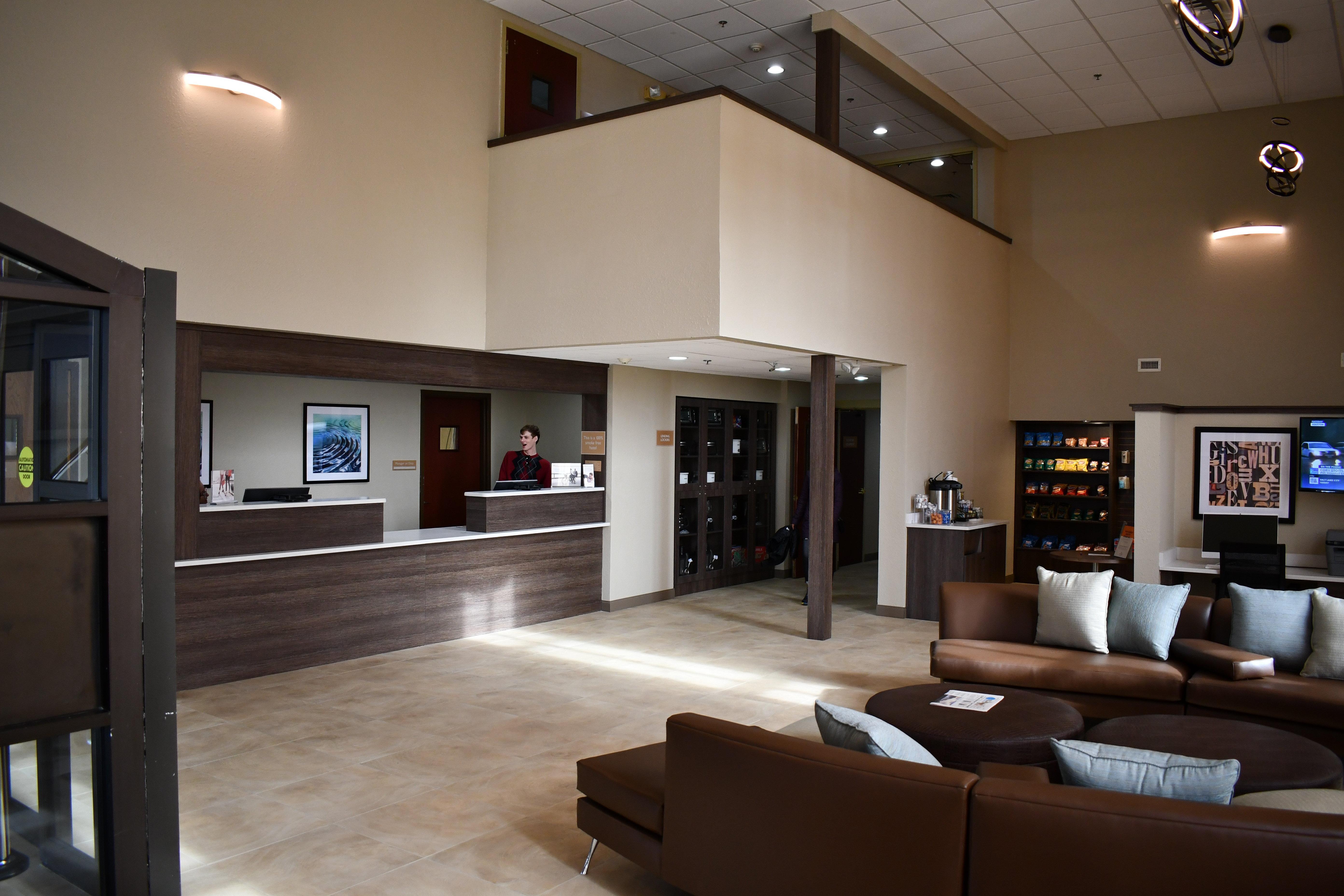 Candlewood Suites Grand Rapids Airport By Ihg Cascade Εξωτερικό φωτογραφία