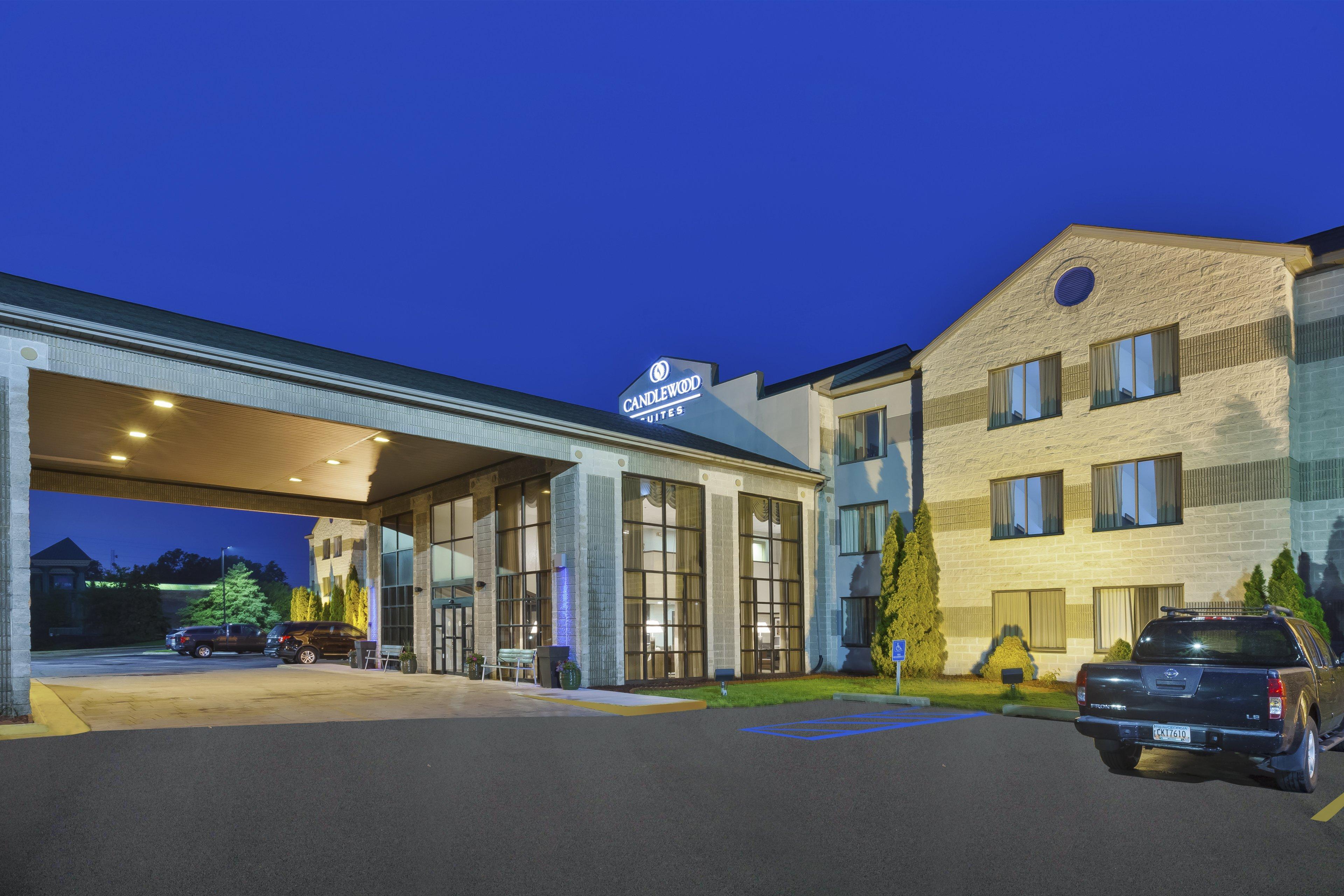 Candlewood Suites Grand Rapids Airport By Ihg Cascade Εξωτερικό φωτογραφία
