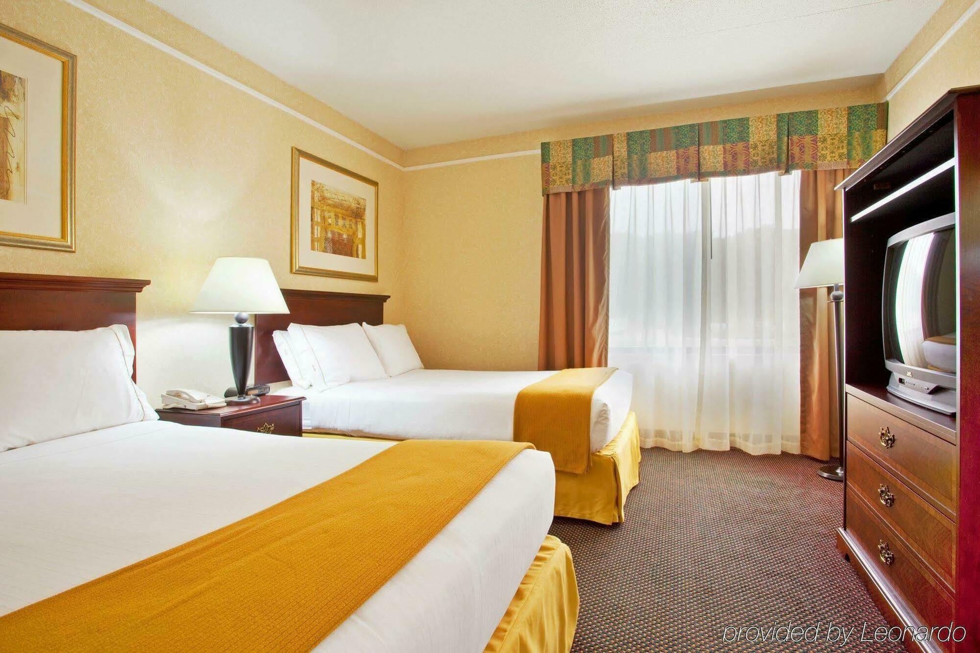Candlewood Suites Grand Rapids Airport By Ihg Cascade Εξωτερικό φωτογραφία